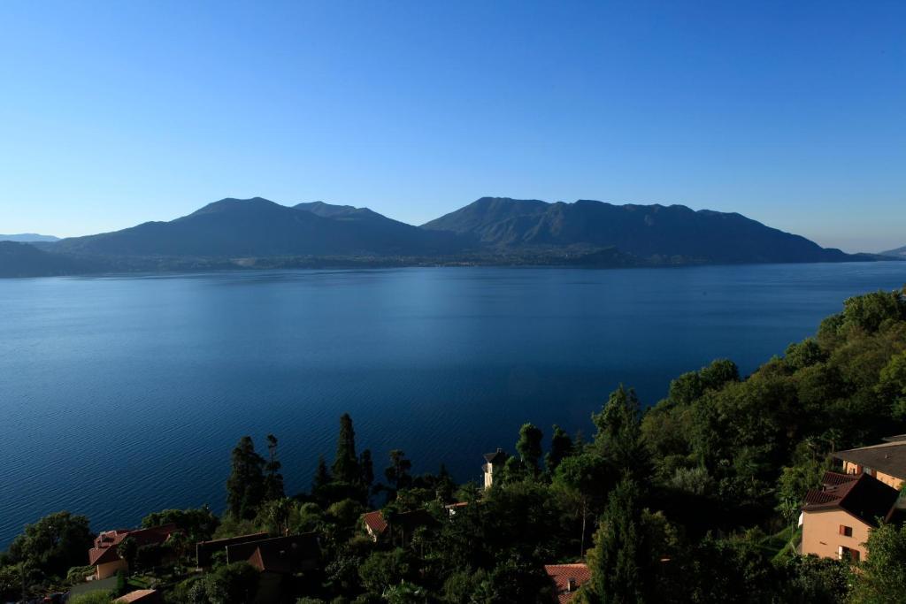Casale Fe-Wo - Appartamenti Con Vista Lago Каннеро-Рив'єра Номер фото